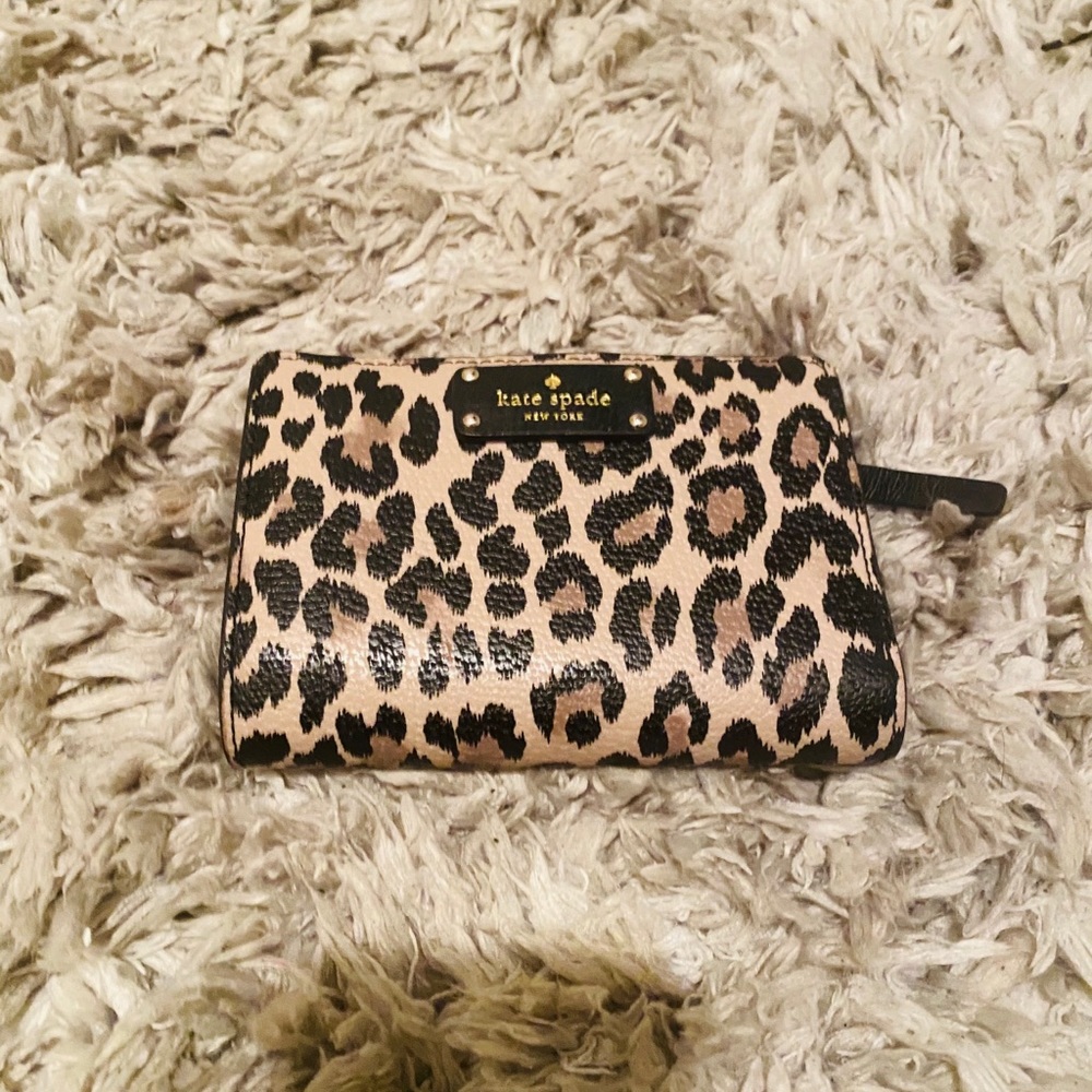 Kate spade leopard wallet